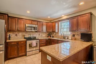 561 Allen Hill Rd, Brooklyn, CT 06234 - Photo 4