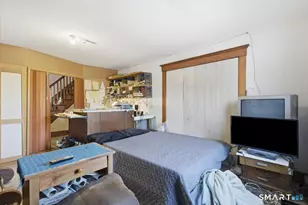 93 Cannon St, Hamden, CT 06518 - Photo 6