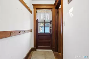 93 Cannon St, Hamden, CT 06518 - Photo 14