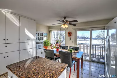 375 Captain Thomas Boulevard #51, West Haven, CT 06516 - Photo 8