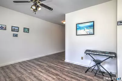 375 Captain Thomas Boulevard #51, West Haven, CT 06516 - Photo 28