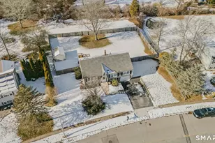 315 Judson Ave, Groton, CT 06355 - Photo 2