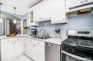 30 Glenbrook Rd, Stamford, CT 06902 - Photo 12