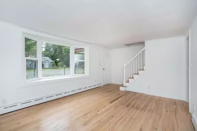 14 Main St Extension, Simsbury, CT 06081 - Photo 10