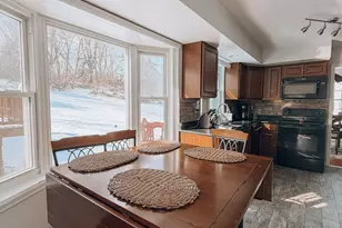 24 Deer Run Dr, Seymour, CT 06483 - Photo 10