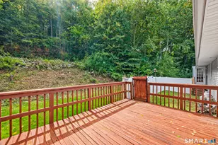 192 Leffingwell Rd, Montville, CT 06382 - Photo 4