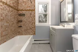 216 Madison St, Waterbury, CT 06706 - Photo 12