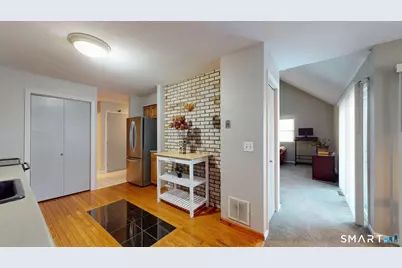 10 Thistle Way #APT D, East Windsor, CT 06016 - Photo 6