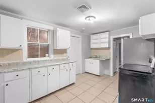 19 Woodbridge Ave, Ansonia, CT 06401 - Photo 10