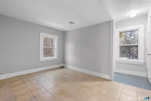 19 Woodbridge Ave, Ansonia, CT 06401 - Photo 4
