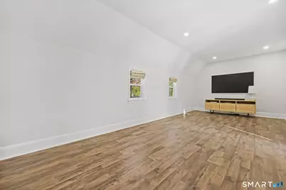 2 Woodley Lane, Norwalk, CT 06851 - Photo 10