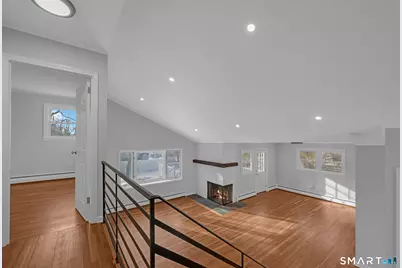 25 Hilldale Road, West Hartford, CT 06117 - Photo 10