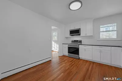 25 Hilldale Road, West Hartford, CT 06117 - Photo 4