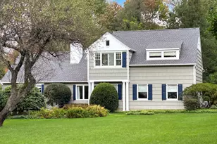 18 Pasture Ln, Darien, CT 06820 - Photo 2