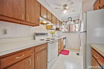 60 Wolfpit Avenue #APT 4B, Norwalk, CT 06851 - Photo 2