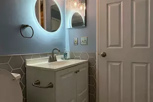 15 Forest Glen Cir, Middletown, CT 06457 - Photo 8