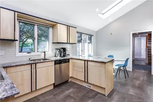 10 Echo Ln, Fairfield, CT 06825 - Photo 12