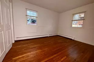 204 Cherry Hill Dr, Bridgeport, CT 06606 - Photo 10