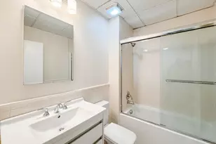 14 Post Rd, Westport, CT 06880 - Photo 8