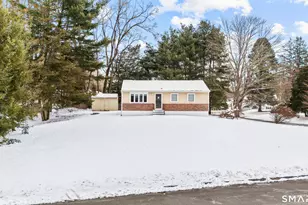 117 Lone Oak Dr, New Milford, CT 06776 - Photo 2