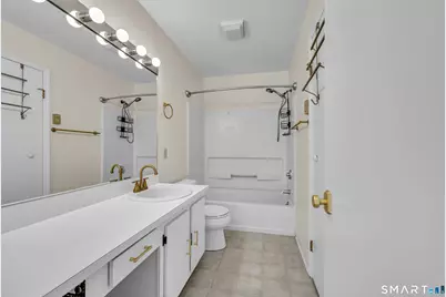 925 Oronoke Road #14F, Waterbury, CT 06708 - Photo 22