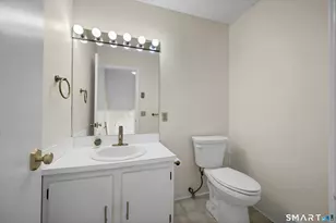 925 Oronoke Rd, Waterbury, CT 06708 - Photo 12