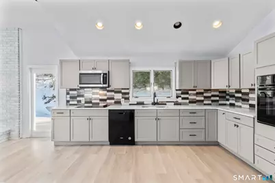 338 Kenwood Avenue, Hamden, CT 06518 - Photo 14