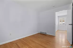 338 Kenwood Ave, Hamden, CT 06518 - Photo 18