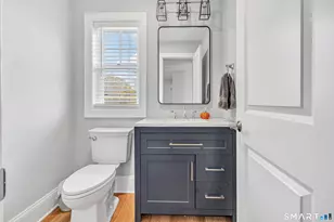 2 Woods View Ln, Shelton, CT 06484 - Photo 6