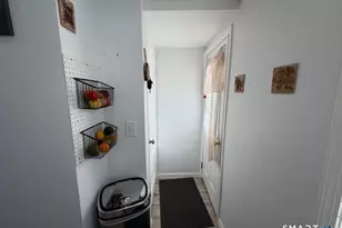 36 Rolfe St, Hamden, CT 06517 - Photo 10