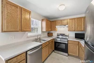 30 Seymour Road #APT G2, Plymouth, CT 06786 - Photo 4