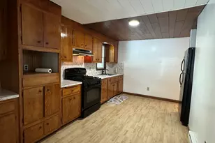 48 Hunters Ave, Norwich, CT 06380 - Photo 8