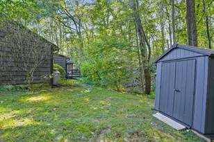 11 Eastwood Rd, Norwalk, CT 06851 - Photo 30