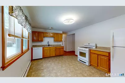 19 Plaza Street, Brooklyn, CT 06234 - Photo 10