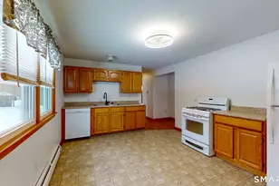 19 Plaza St, Brooklyn, CT 06234 - Photo 10