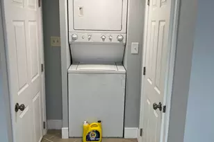 1399 State St, New Haven, CT 06511 - Photo 14