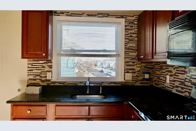 28 Sampson Street #4, Bridgeport, CT 06606 - Photo 4