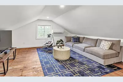 26 Pearsall Place, Bridgeport, CT 06605 - Photo 24