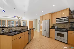 156 Intervale Rd, Stamford, CT 06905 - Photo 8