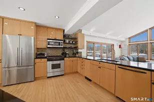 156 Intervale Rd, Stamford, CT 06905 - Photo 6