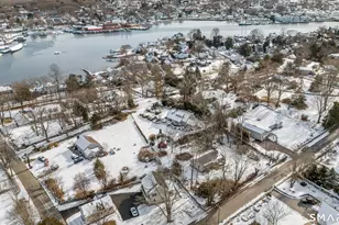 42 Clift Ln, Groton, CT 06355 - Photo 32