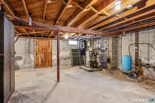 42 Clift Ln, Groton, CT 06355 - Photo 20