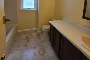 32 Wilson St, Waterbury, CT 06708 - Photo 10