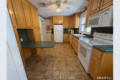 967 Derby Milford Road, Orange, CT 06477 - Photo 14