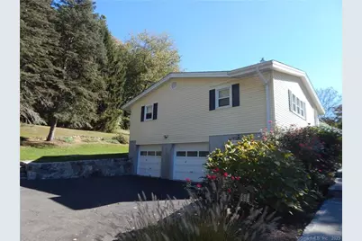 967 Derby Milford Road, Orange, CT 06477 - Photo 4