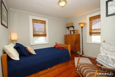 26 Essex Street, Fairfield, CT 06825 - Photo 24