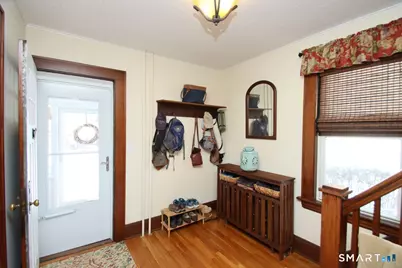 26 Essex Street, Fairfield, CT 06825 - Photo 6