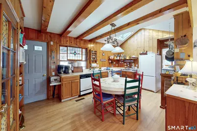 29 Carol Street, Danbury, CT 06810 - Photo 10