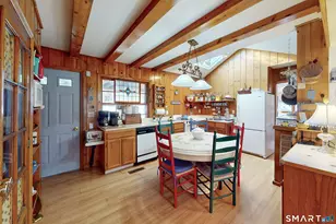 29 Carol St, Danbury, CT 06810 - Photo 10