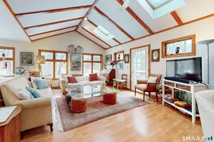 29 Carol St, Danbury, CT 06810 - Photo 6